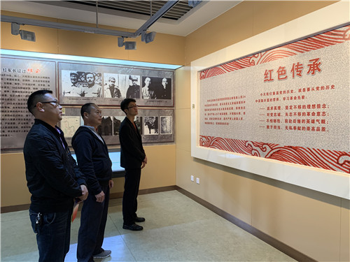 項目總承包部黨支部到祥云縣開展“不忘初心，牢記使命”主題教育